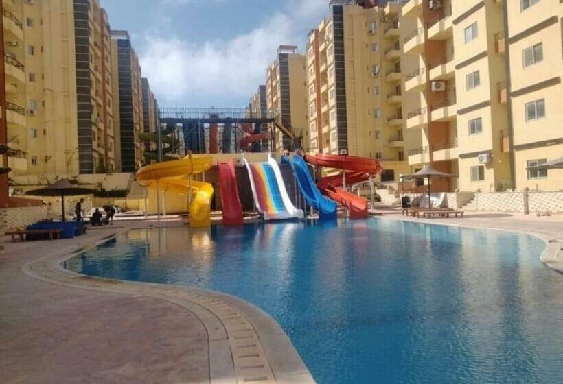 استراحتگاه استوديو فندقي للعائلات داخل قرية ريتال ڤيوالساحل الشمالي