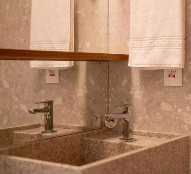 Salinas Premium Gav Resorts