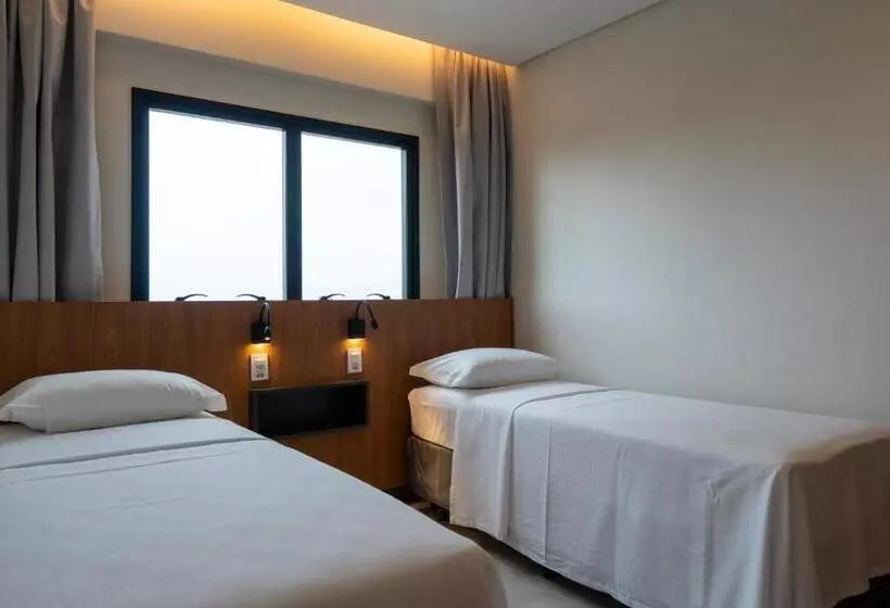 Salinas Premium Gav Resorts