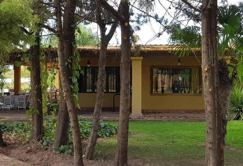 Tierras Del Plata House..