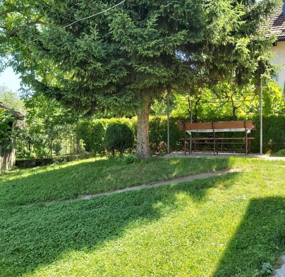 šadrvan Una Apartment