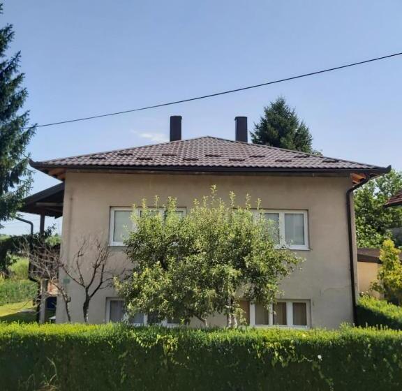 šadrvan Una Apartment