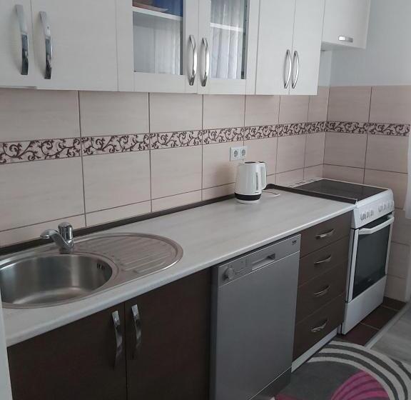 šadrvan Una Apartment