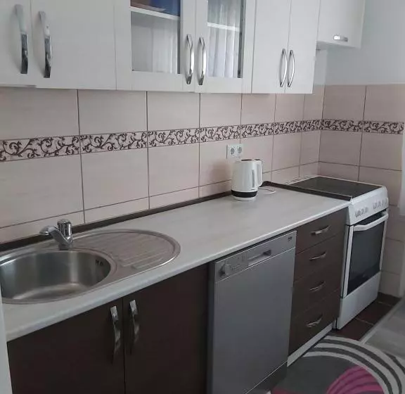 šadrvan Una Apartment