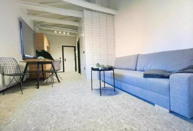 Apartamentos Mk77 León   Lahoz