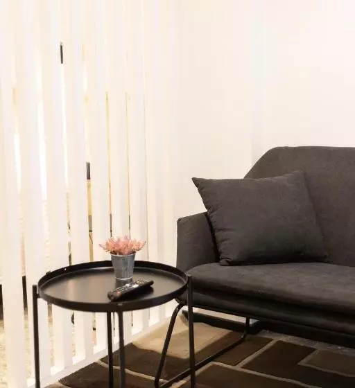 Apartamentos Mk77 León   Lahoz