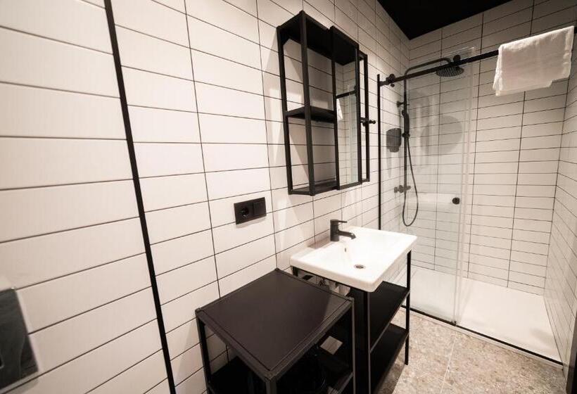 Apartamentos Mk77 León Lahoz