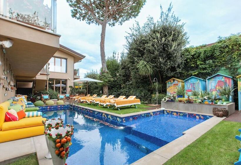 تختخواب و صبحانه The Magic Forte