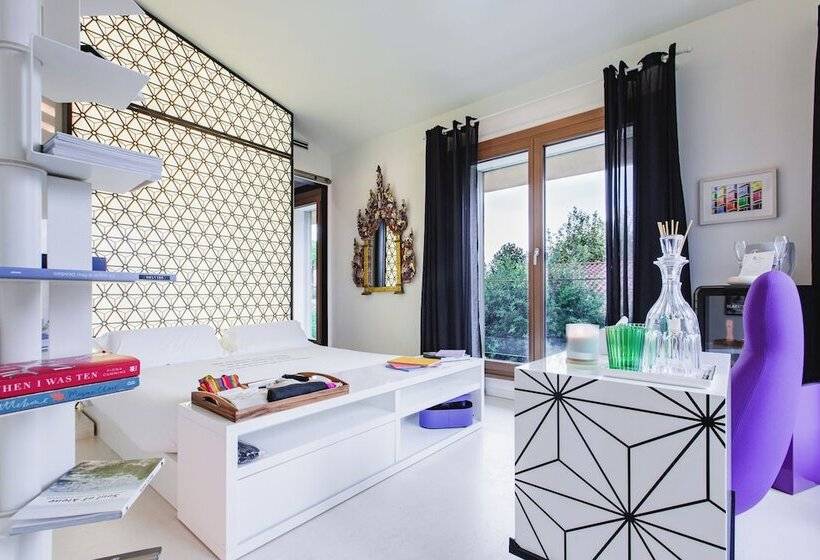 تختخواب و صبحانه The Magic Forte