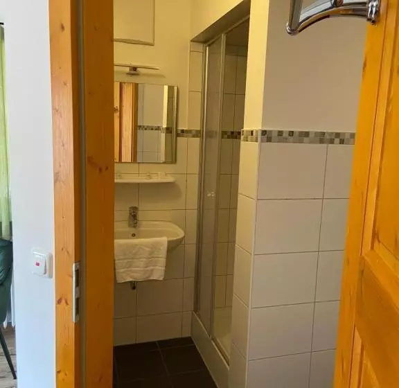 Hotelli Der Limes Kipfenberg