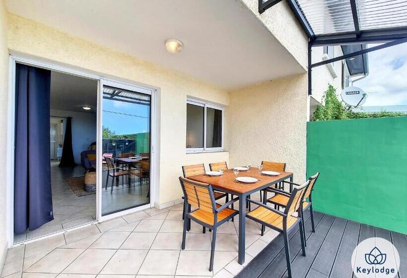 Kaz Luma Joliment Décorée Le Tampon