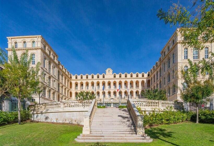 Le Phocéen Appartement Quartier Historique Du Panier By Weekome