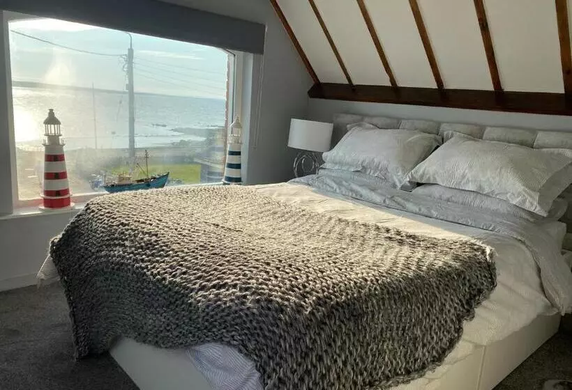Lifeboat House