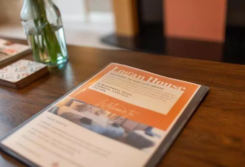 Logan House, Modern And Spacious Townhouse Close To City Centre