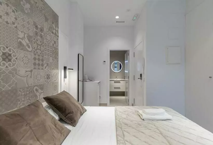 پانسیون Comfortable Room Close To City Centre