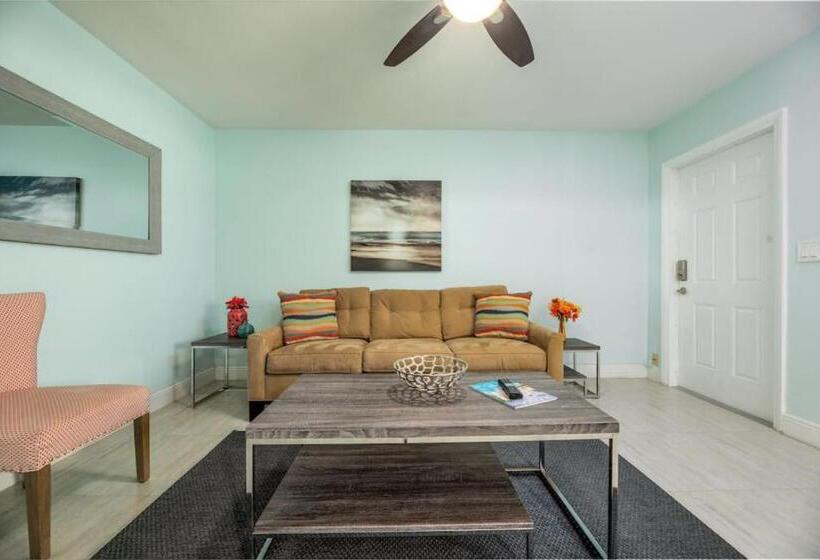 Steps To Sand And Sea 2