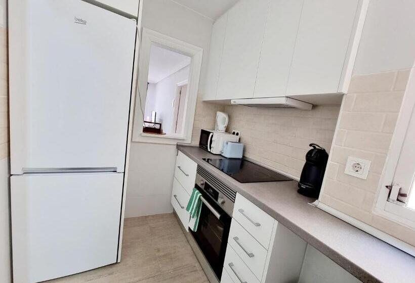 Elegant Apartment In An Excellent Area