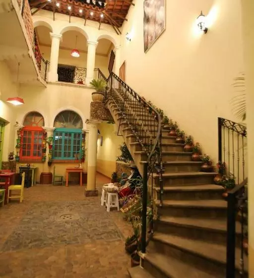 Hostel Cultural Pata Y Perro