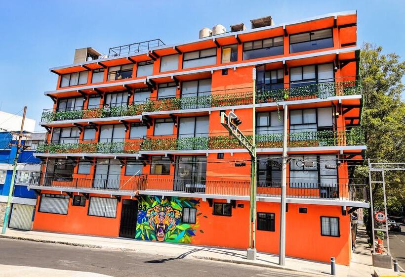 Отель Colmena Monterrey