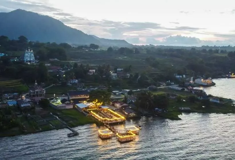 Hotelli Damar Toba