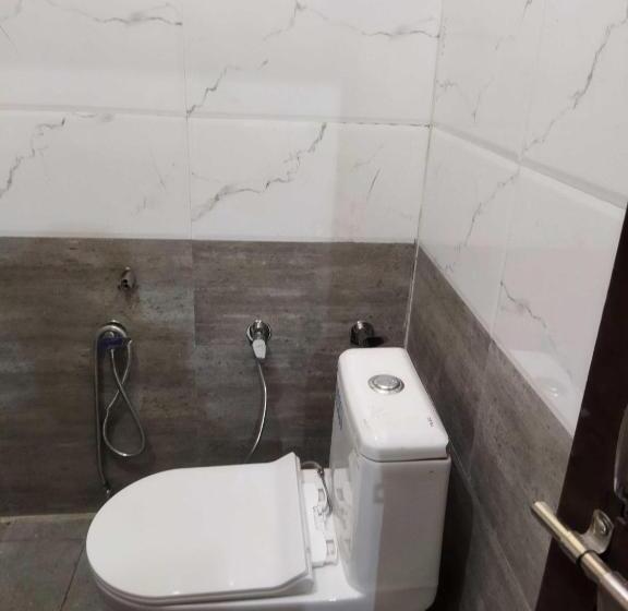 בית מלון כפרי Pop 85307 Four Seaons