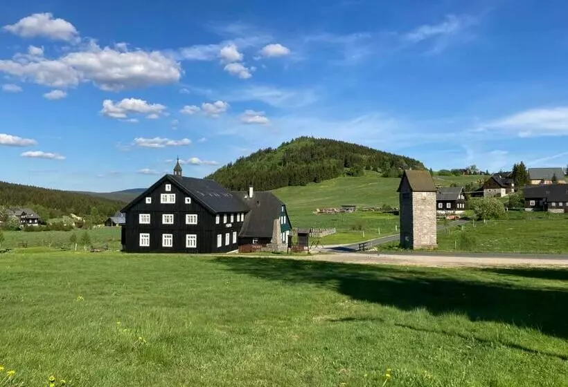 Hotel Pyramida Jizerka