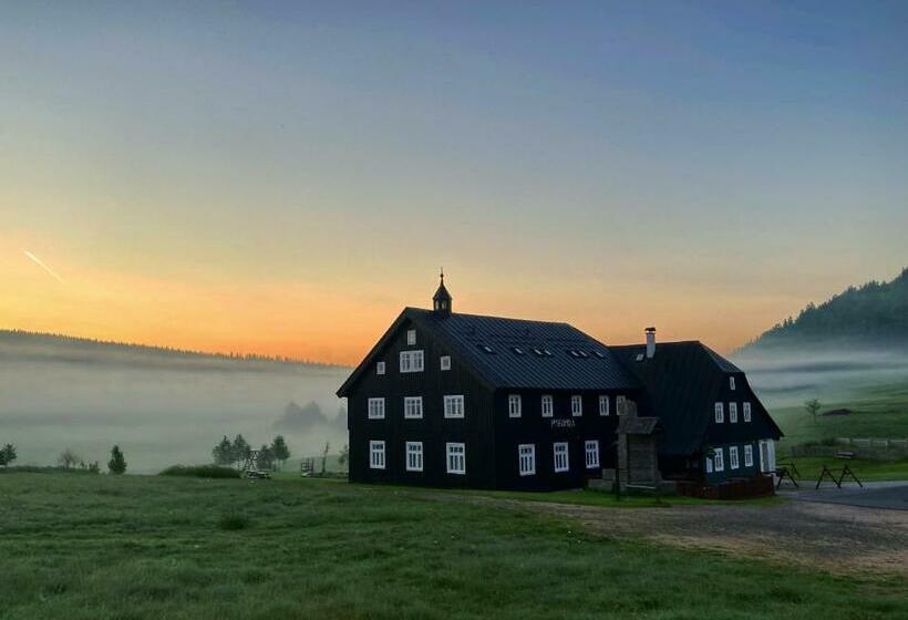 Hotel Pyramida   Jizerka