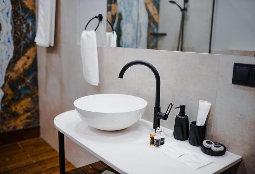 هتل Suatis Resort Kazbegi