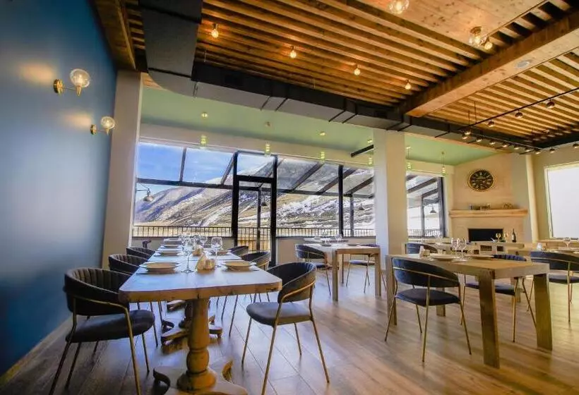 Hotel Suatis Resort Kazbegi