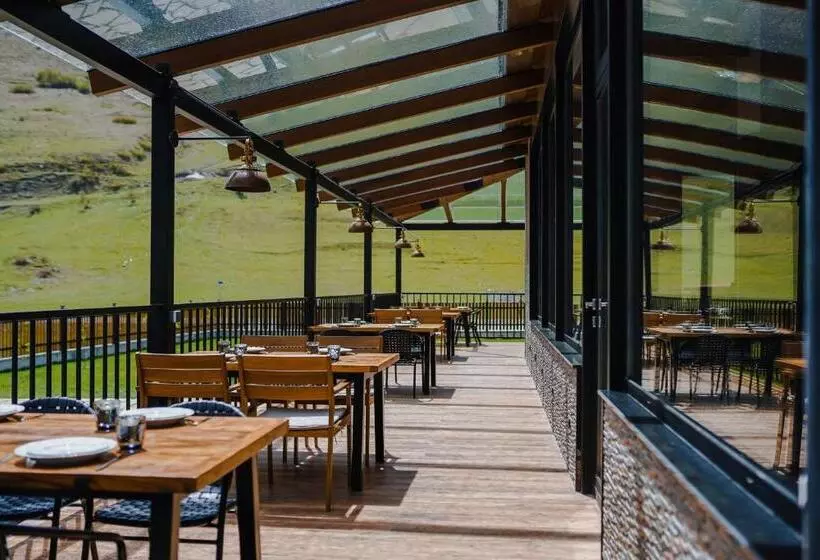 Hotel Suatis Resort Kazbegi
