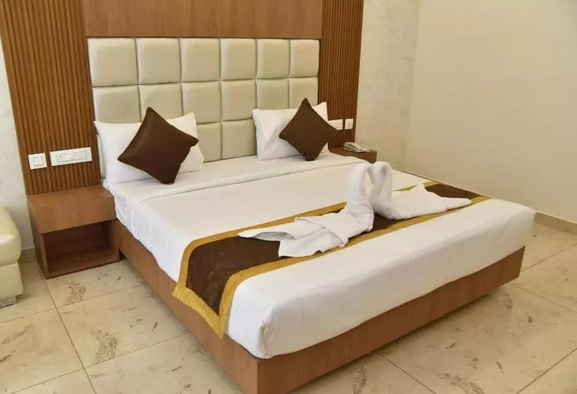 ホテル Sukhi A Luxury Stay Inn