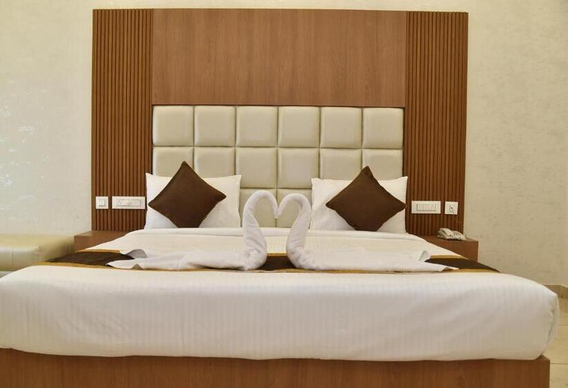 호텔 Sukhi A Luxury Stay Inn