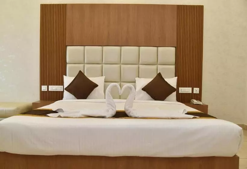 ホテル Sukhi A Luxury Stay Inn