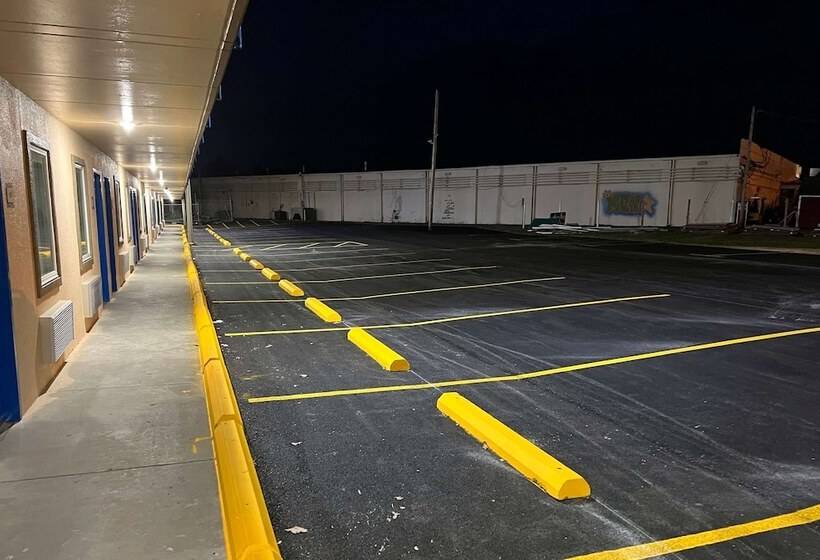 فندق Super 8 By Wyndham Paducah I24 Exit 4