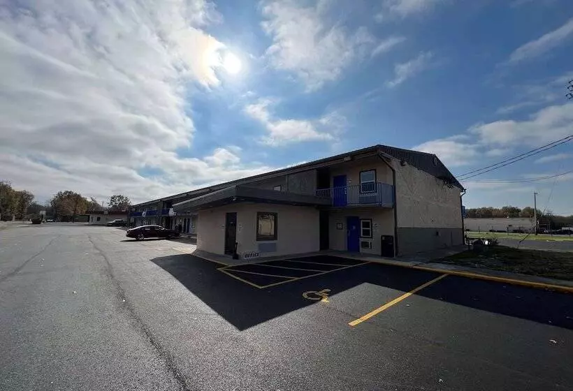 Hotelli Super 8 By Wyndham Paducah I24 Exit 4