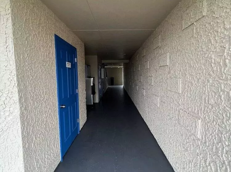 Hotelli Super 8 By Wyndham Paducah I24 Exit 4