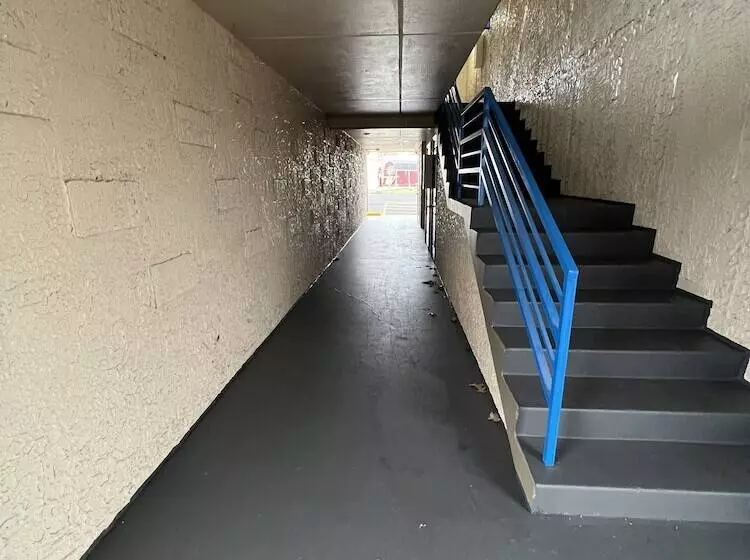 Hotelli Super 8 By Wyndham Paducah I24 Exit 4