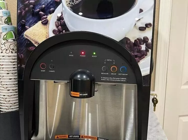 Hotelli Super 8 By Wyndham Paducah I24 Exit 4