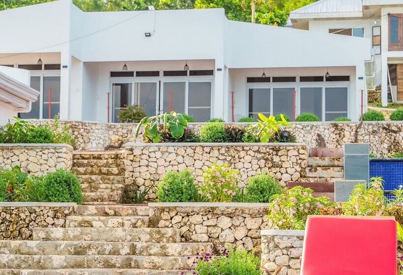 استراحتگاه The Gabayan Riviera