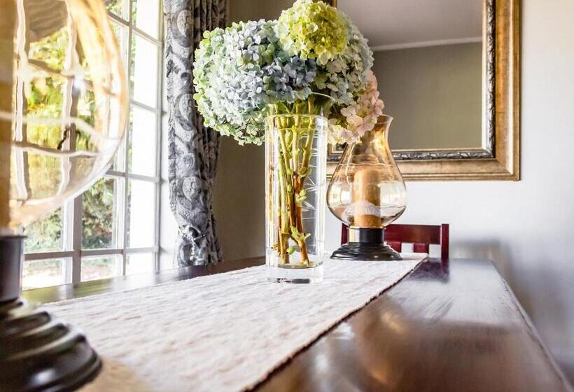 Wellstead Country Manor