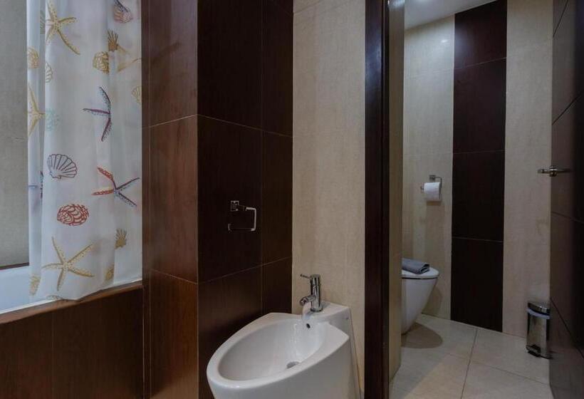 El Velero En La Playa Victoria Grupo Ac Gestion