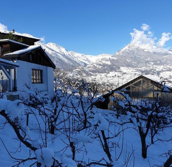 Grand Chalet 6 8 Personnes, Ski Et Randonnées