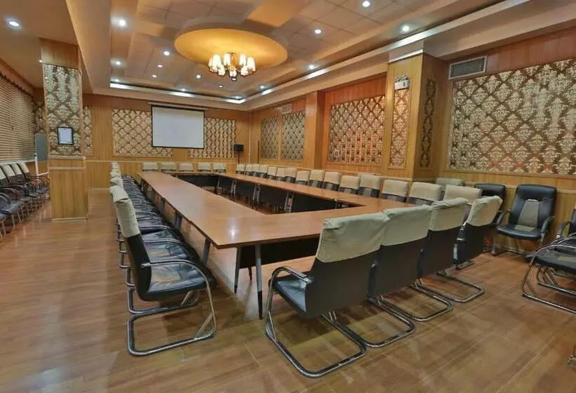 هتل Asia Grand