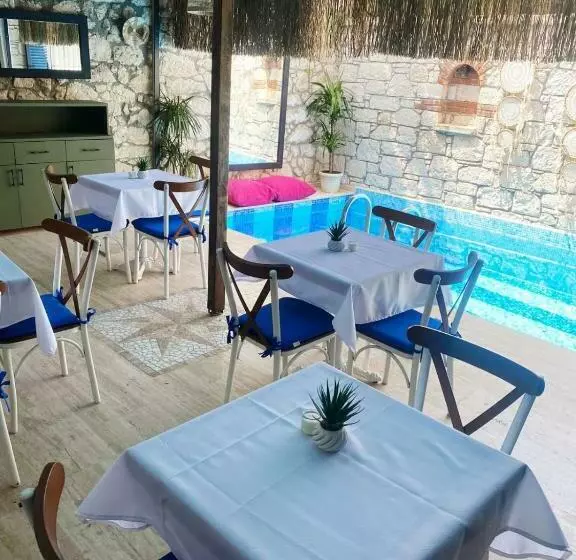 هتل Pan Alaçatı