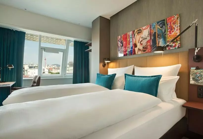 Motel One Graz