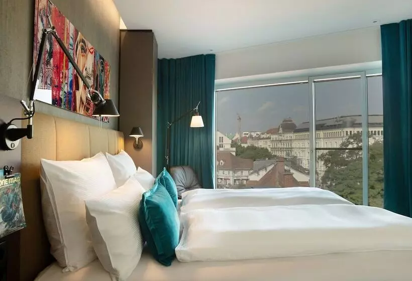 Motel One Graz