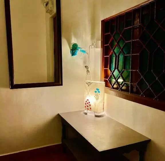 پانسیون La Ruelle Guest House