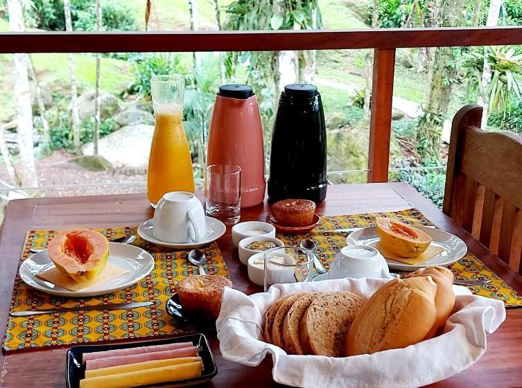 پانسیون Paiol Eco Suites