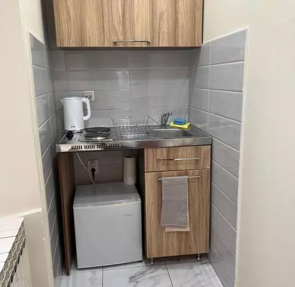 Regina Apartments