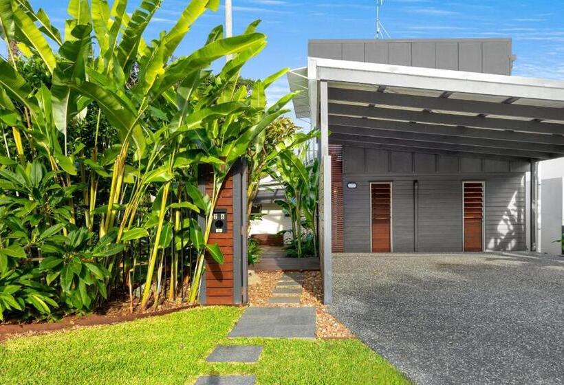 Dwyer St Great Family Beach House